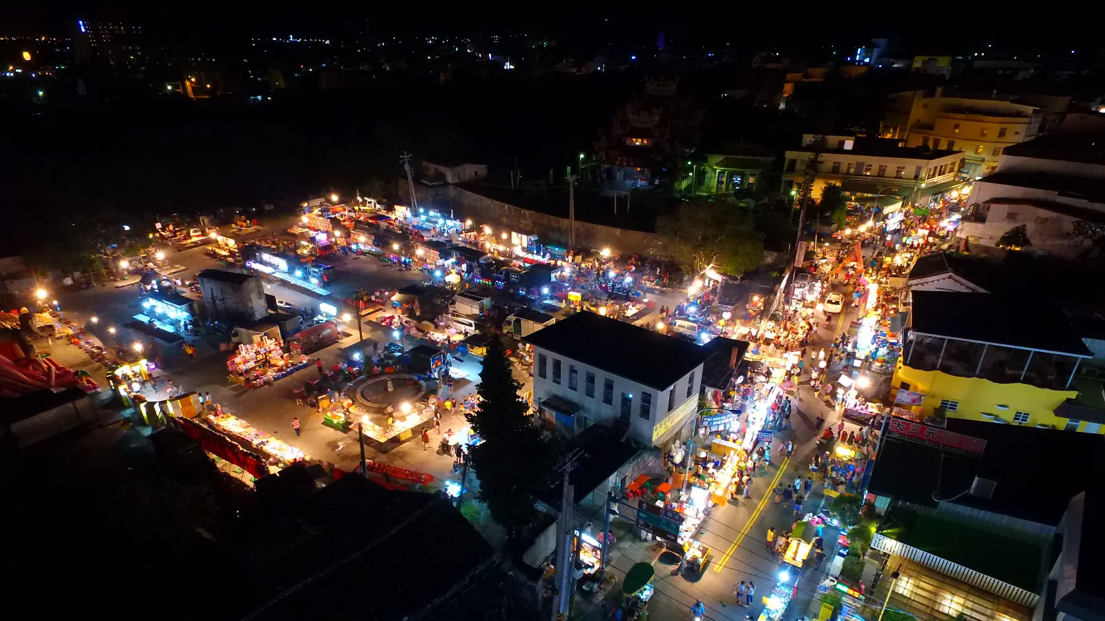 恆春週日限定夜市